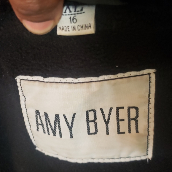 Sexy winter rain coat! - Picture 6 of 8